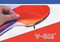 Racchette di ping-pong della maniglia di colore con la gomma di inverso del pacchetto della carta del PVC
