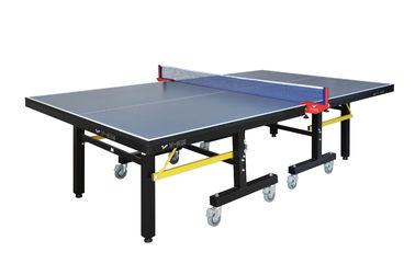 Tabella all'aperto di ping-pong del ripiano del tavolo di 25mm con 4 ruote 15,5 pollici di altezze netta 9ft x 5ft