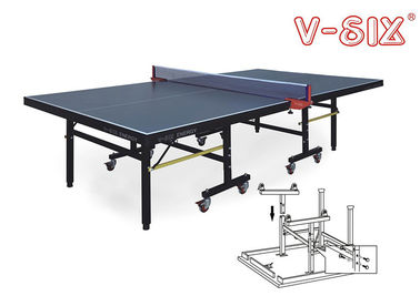 La dimensione standard della tavola da ping-pong portatile singola, facile installa l'attrezzatura di ping-pong