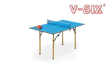 Il colore differente scherza la Tabella che di ping-pong facili pieghevoli più di piccola dimensione installano